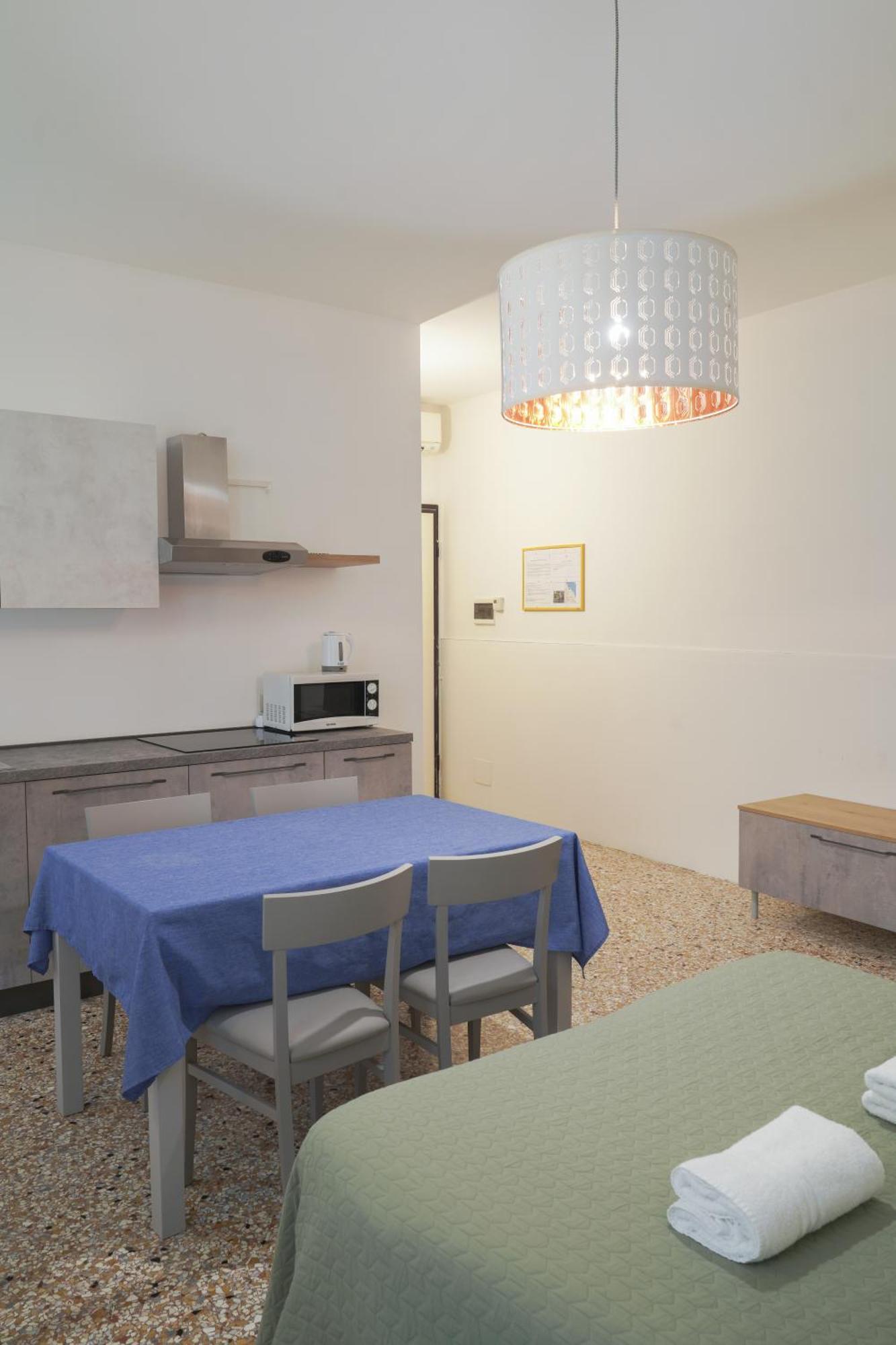 Melusina Apartments Rialto Венеція Екстер'єр фото