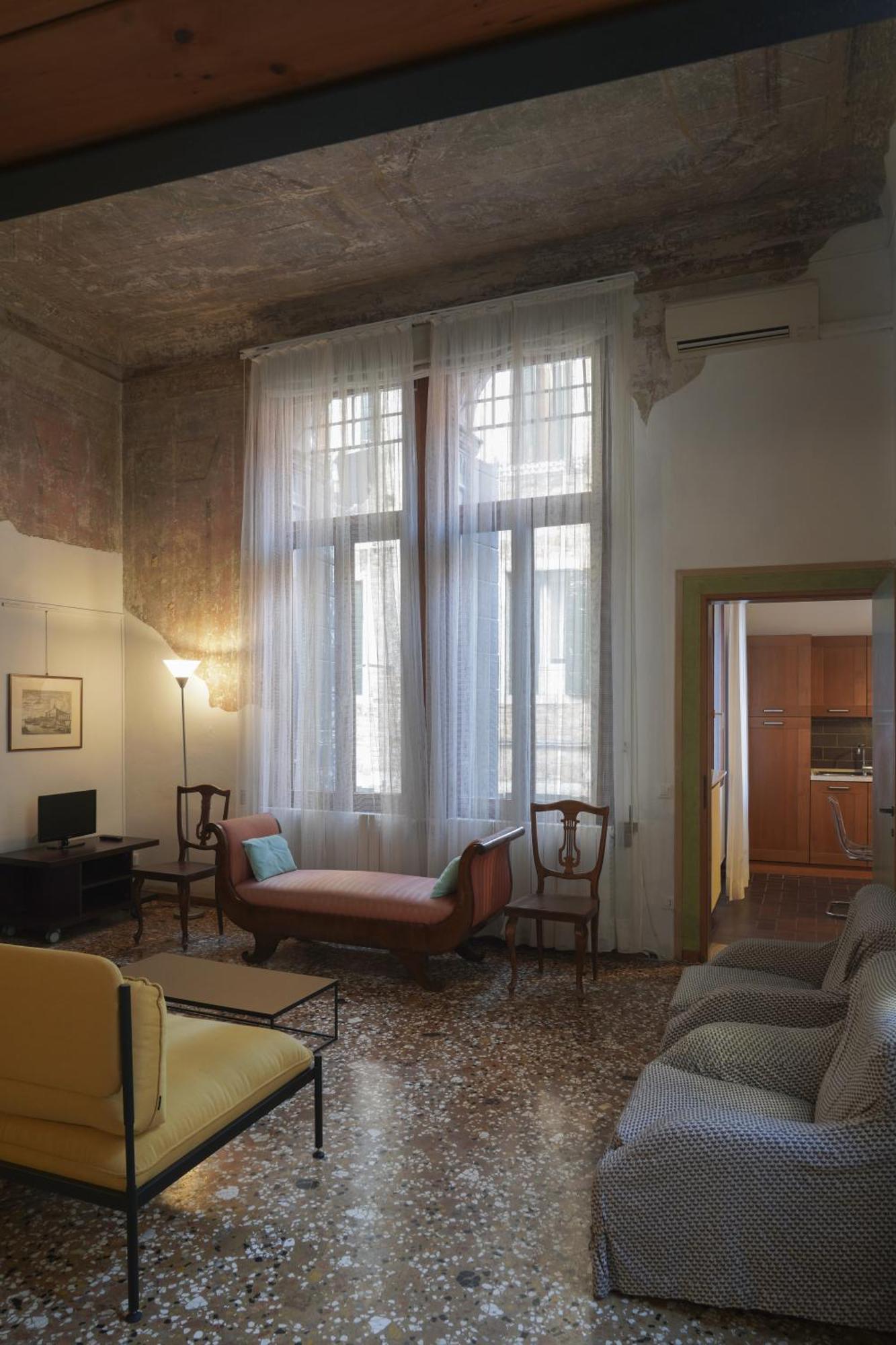 Melusina Apartments Rialto Венеція Екстер'єр фото