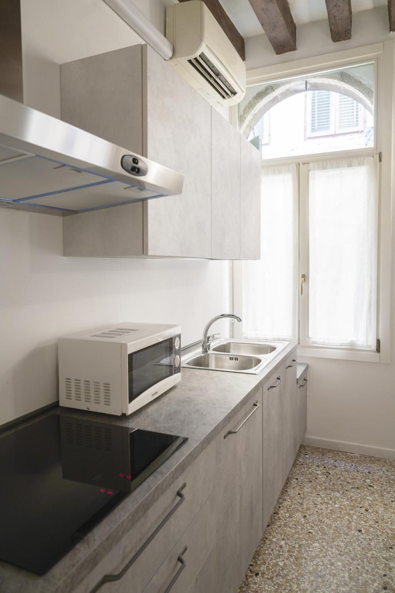 Melusina Apartments Rialto Венеція Екстер'єр фото
