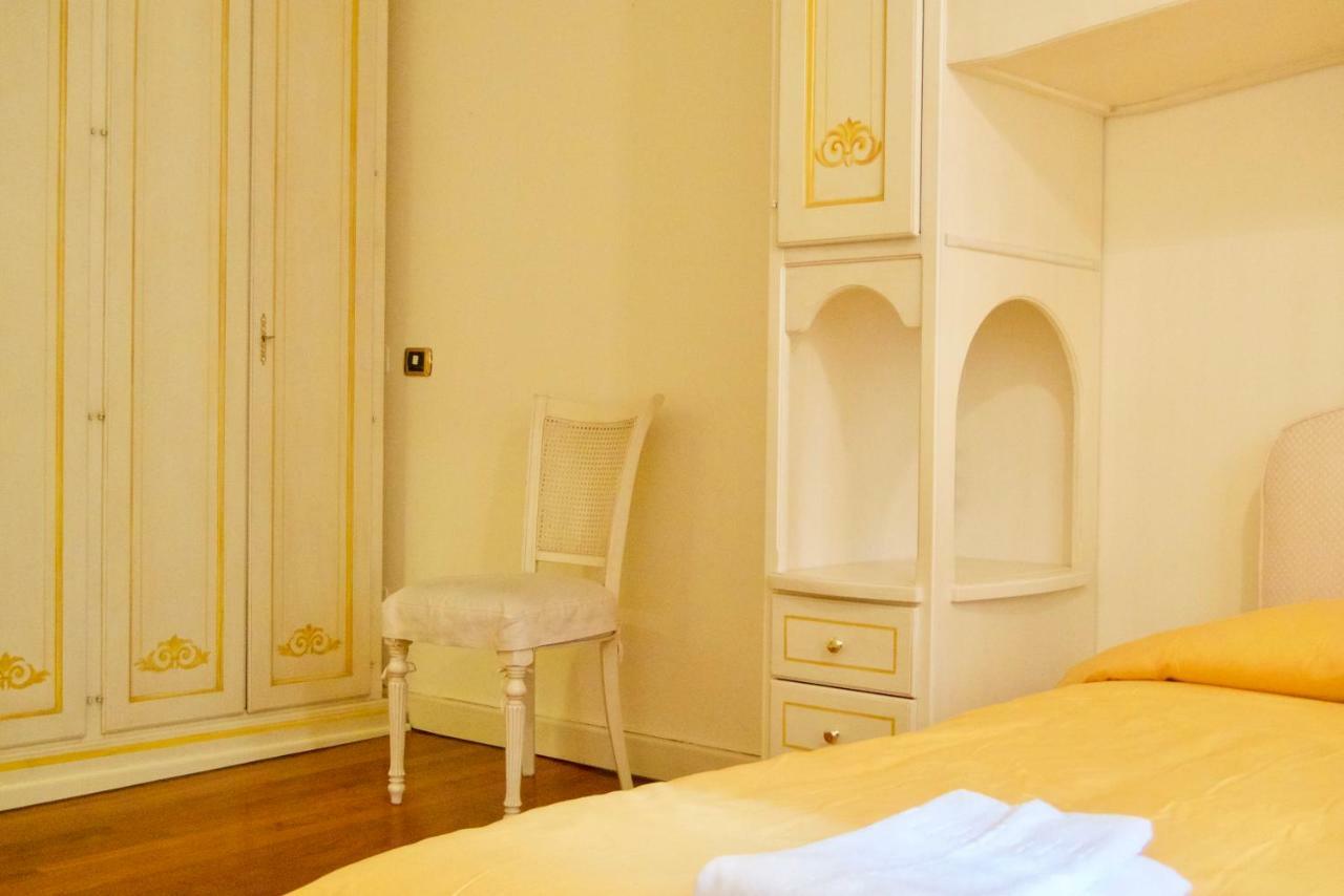 Melusina Apartments Rialto Венеція Екстер'єр фото